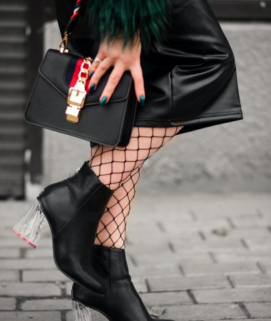 pexels-evg-kowalievska-1040384